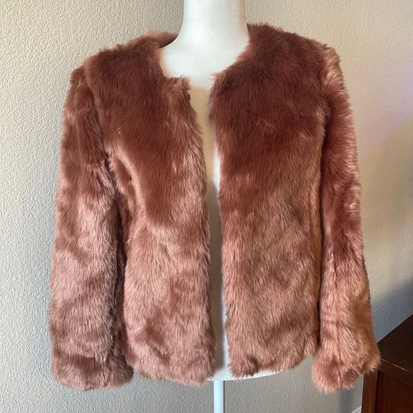 Forever 21 Jackets & Blazers - Faux Fur Coat